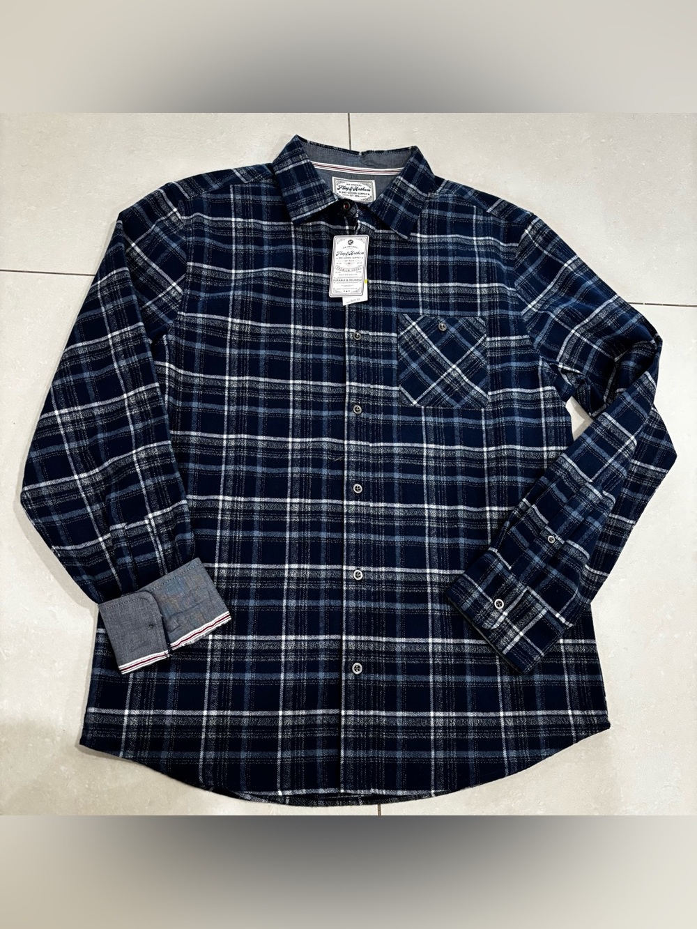 Men's Navy Plaid Long-Sleeve Button- Casual Classic